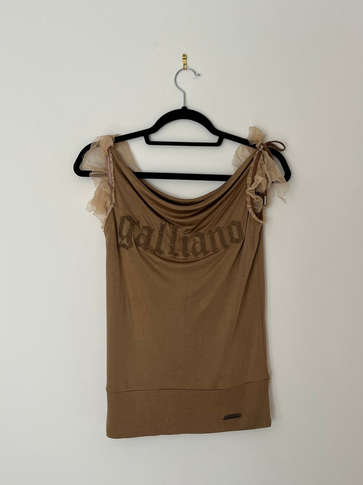 Top John Galliano